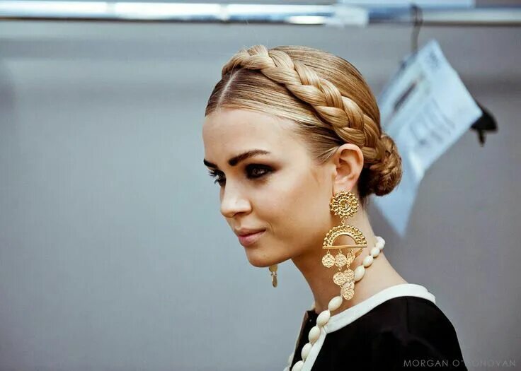 Прически с косами 2024 Pin by Marta M on WŁOSY Braided hairstyles, Gorgeous hair, Milkmaid braid