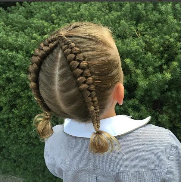 Прически с косичками для девочек в школу Mom Shows Off Incredible Braiding Skills