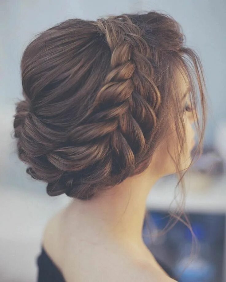 Прически с косичками на средние волосы 32 Half Up Half Down Updos for any Special Occasion Long hair styles, Hair inspi