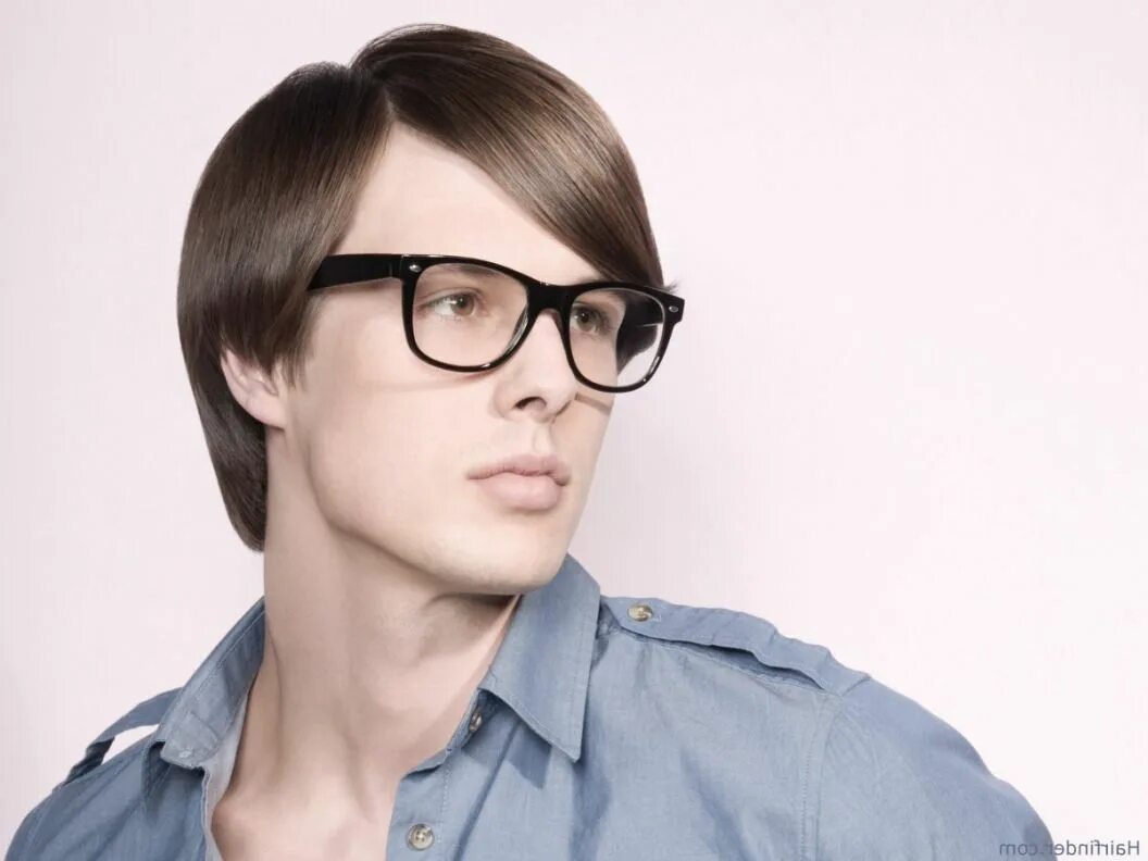 Прически с очками фото 2024 Popular Medium Hairstyles for Glasses Wearers