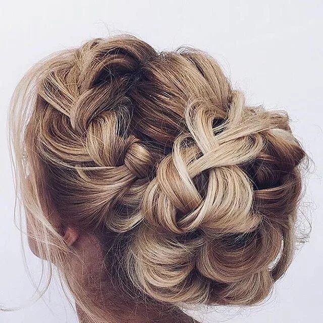 Прически с плетением HOCO hair Braided hairstyles for wedding, Braided prom hair, Hair inspiration