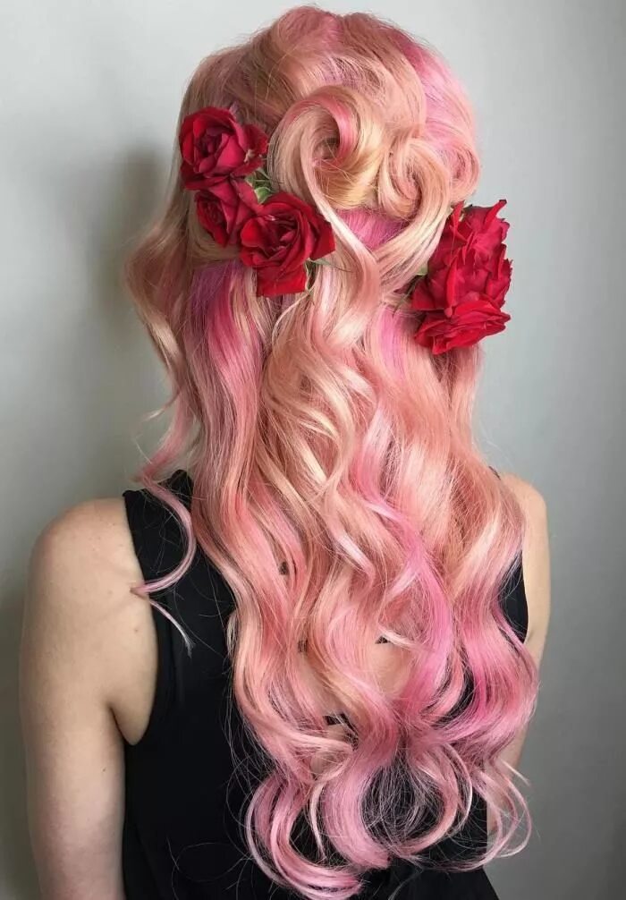 Прически с розовыми волосами 20 Styles with Cotton Candy Hair That Are as Sweet as Can Be Pink hair highlight