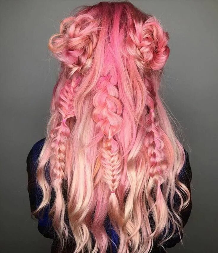 Прически с розовыми волосами See this Instagram photo by @mermaidians * 6,208 likes Hair styles, Hair trends,