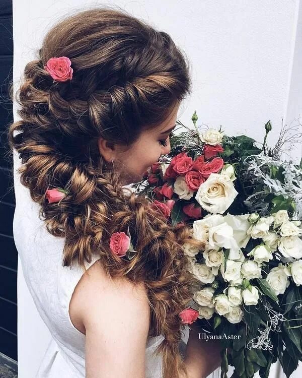 Прически с цветами на длинный волос 30 Wedding Updo Hairstyles for Long Hair from Ulyana Aster Wedding hairstyles, L