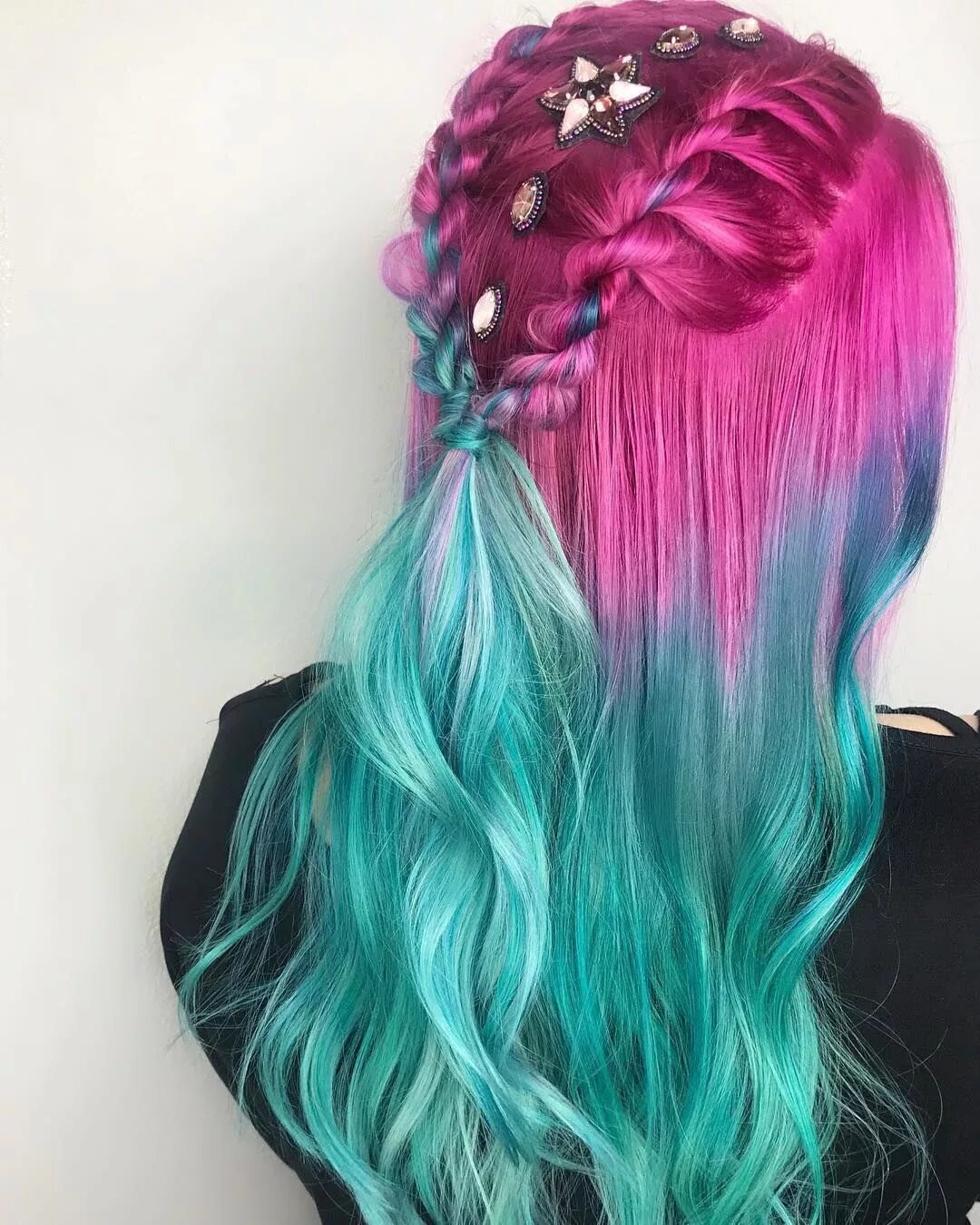 Прически с цветными волосами Pulp Riot Hair Color Inspiration