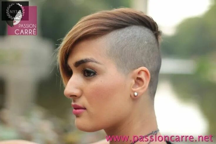 Прически с выбритыми висками женские Pin on Hairstyles Half shaved head hairstyle, Shaved side hairstyles, Half shave