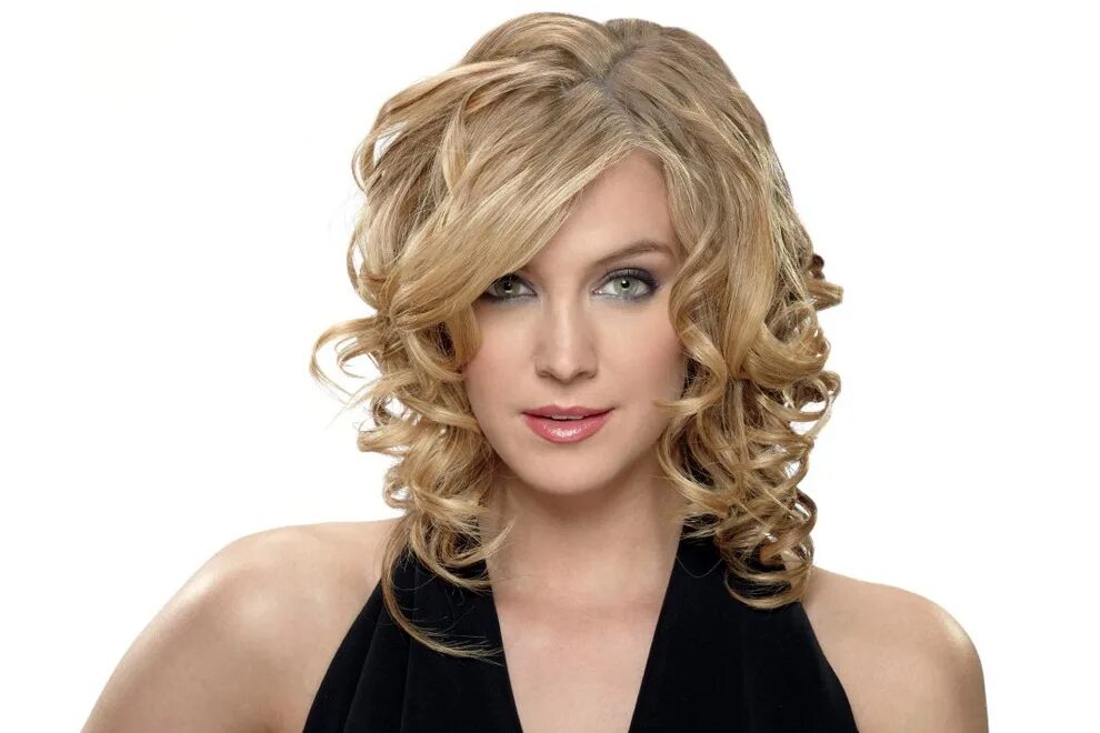 Charlize Theron Curly bob hairstyles, Short curly hair, Medium curly hair styles