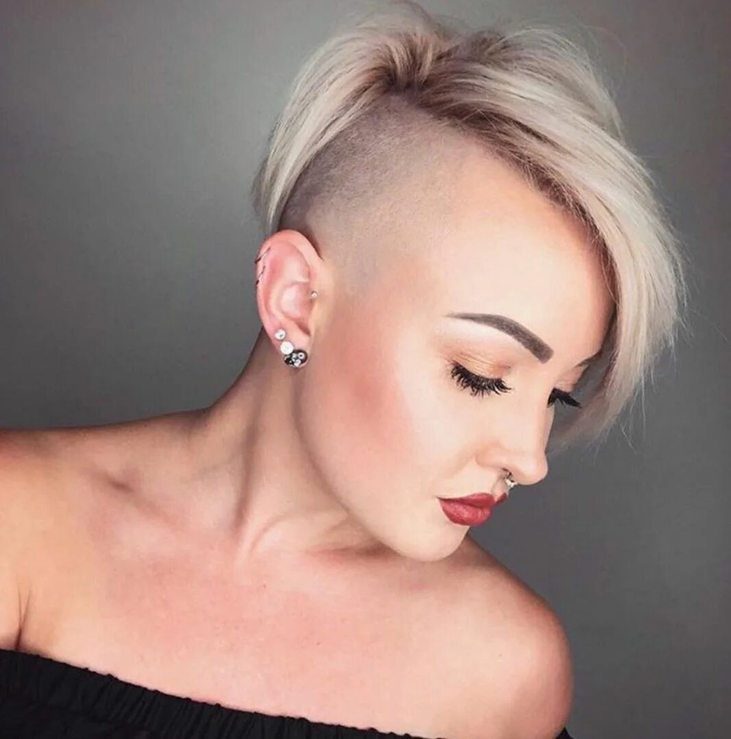 #undercutbun hashtag on Instagram * Photos and Videos Undercut hairstyles women,