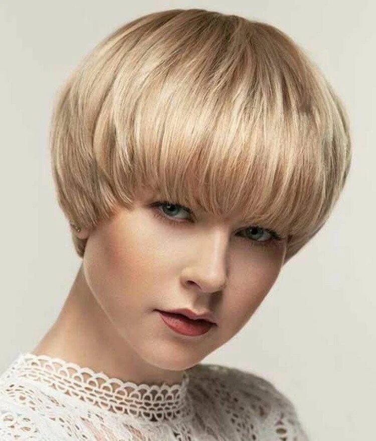 Прически шапочка короткие Стрижка шапочка: 50 фото модных и красивых идей Hair cuts, Shaggy short hair, Sh