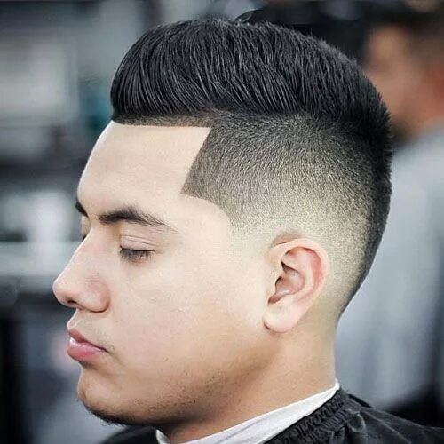 Прически симметрия мужская 35 Cool Faux Hawk (Fohawk) Haircuts For Men in 2024 Mens haircuts fade, Fohawk h