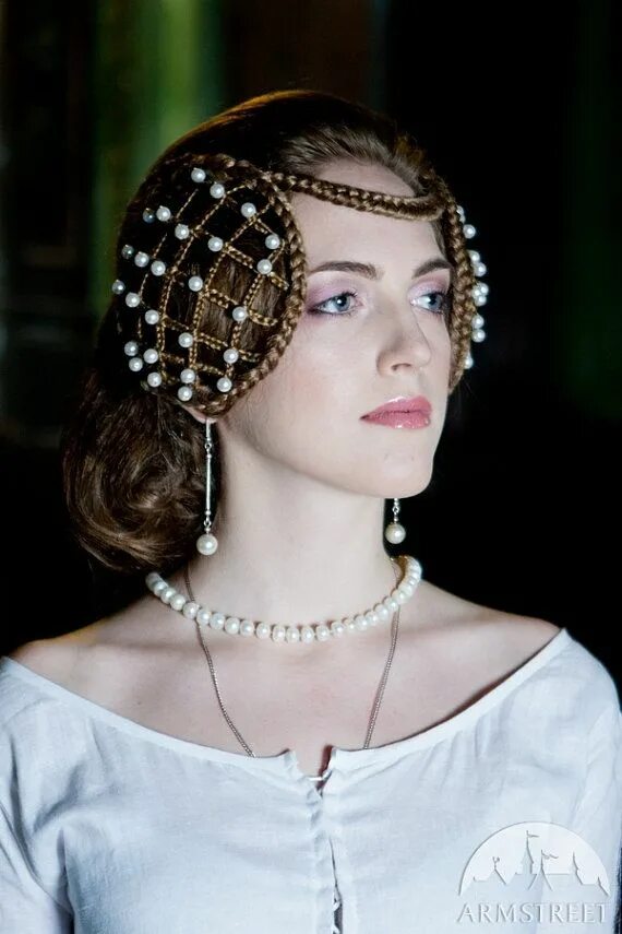 Hair - Haare - Frisuren Renaissance hairstyles, Medieval hairstyles, Historical 