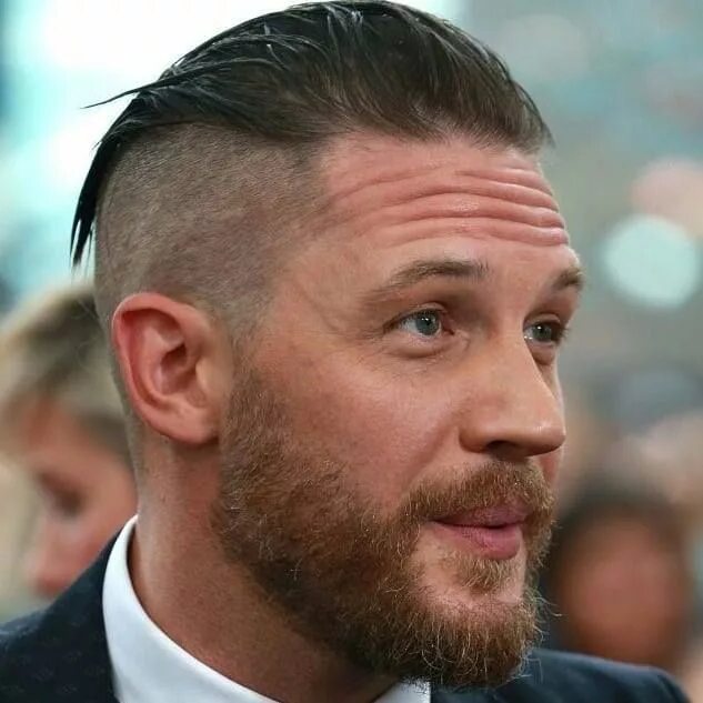 Прически тома харди фото Pin on Yum Tom hardy haircut, Wavy hair men, Mens hairstyles fade