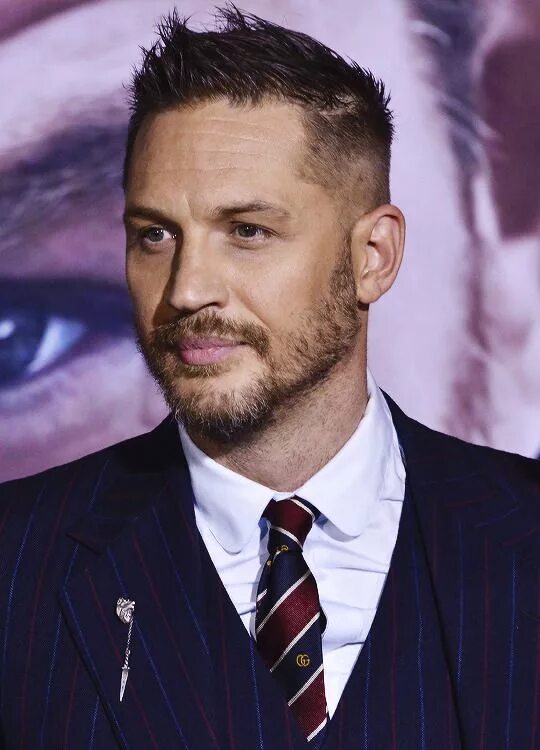 Прически тома харди фото Pin by Максим Лавров on "РАЗНОЕ" Tom hardy photos, Tom hardy, Toms