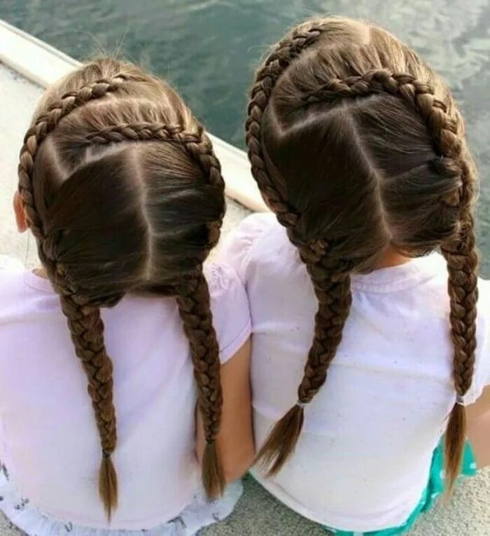 Прически в школу фото 2 nattes collées placé de différentes manières Kids hairstyles, Baby girl hair, 