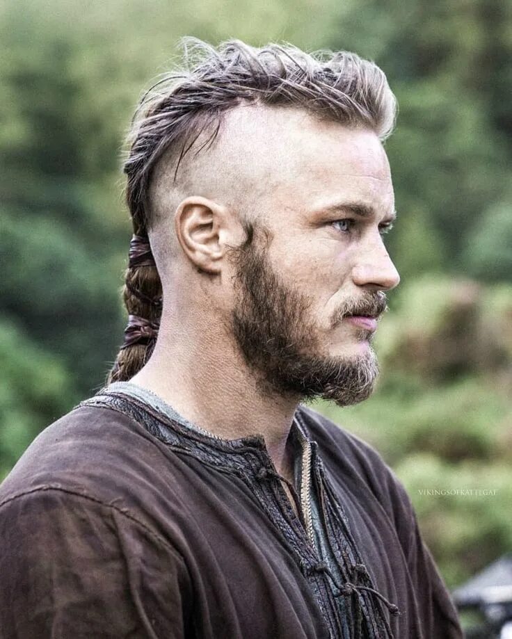 Прически в скандинавском стиле мужские Ragnar season 1 Ragnar season 4B ❤ Ragnar lothbrok, Ragnar, Vikings ragnar