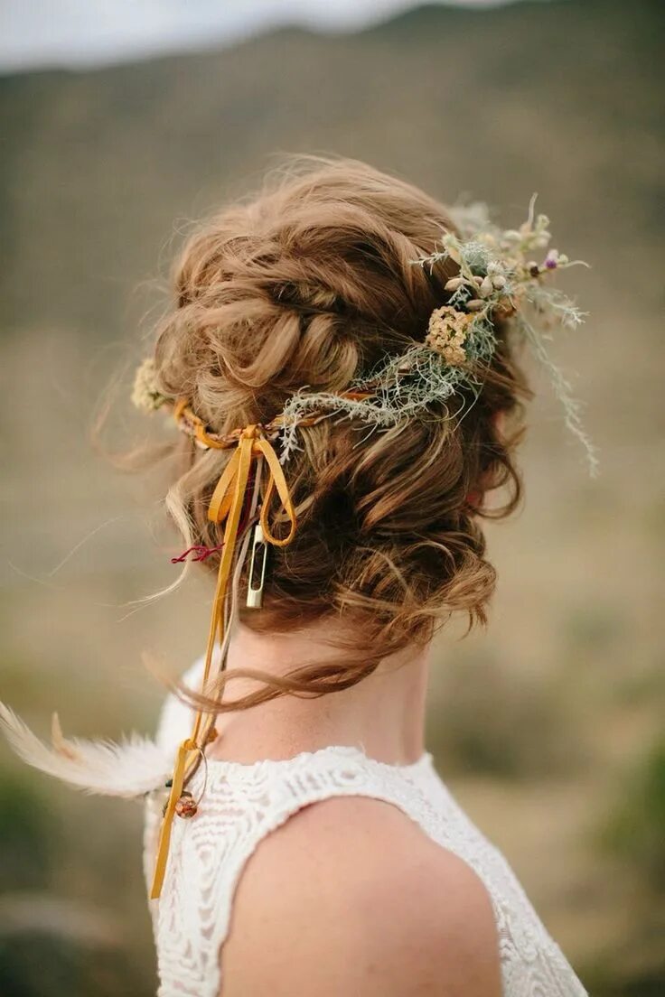 Прически в стиле бохо на средние Messy updo with custom floral crown. Boho wedding hair by Heather Chapman. Photo