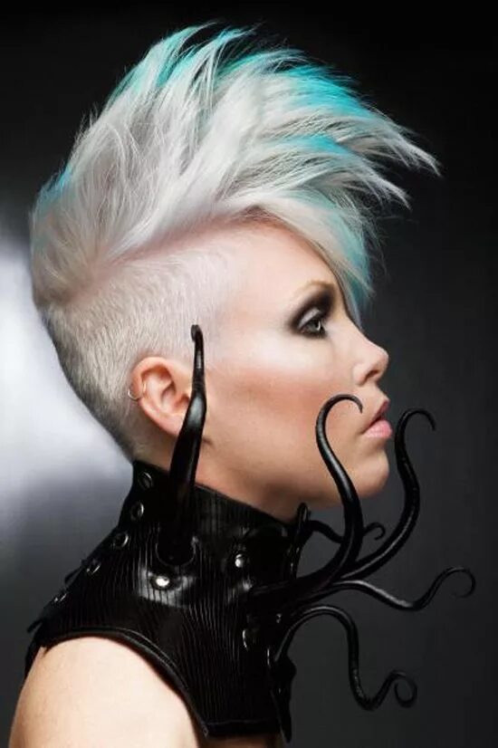 Прически в стиле киберпанк женские Cyberpunk Punk hair, Undercut hairstyles, Hair highlights