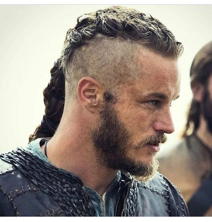 Прически викингов короткие волосы Pin on Ragnar Lothbrok Vikings Travis Fimmel Ragnar lothbrok vikings, Vikings tr