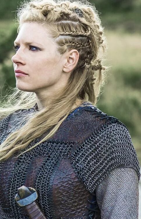 Прически викингов женские lagertha Tumblr Lagertha hair, Lagertha, Viking hair