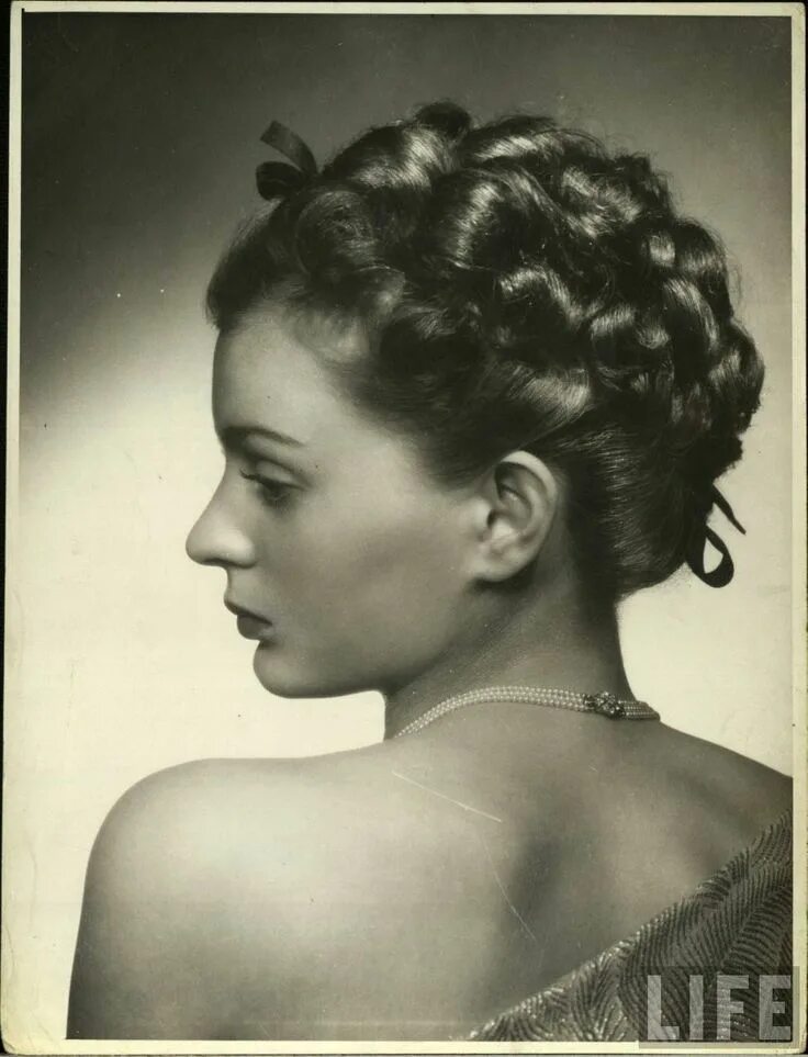 Прически войны женские vintage everyday: Bea Hair Women - Beautiful Women's Hairstyles from the 1940s V