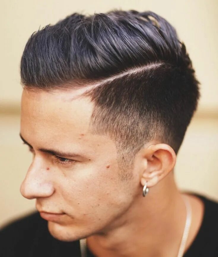 Прически выбрить мужской 50 Stylish Undercut Hairstyles for Men to Try in 2024 Mens hairstyles, Mens hair