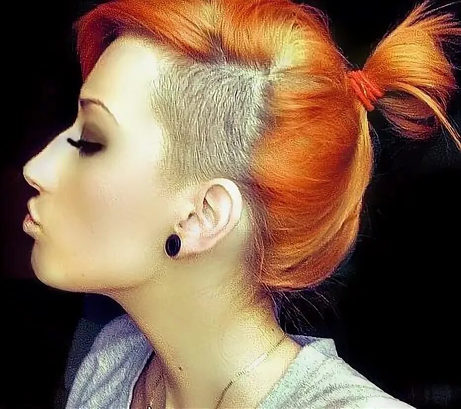 Прически зад длинный SIDECUTS JUNKIES! Shaved side hairstyles, Half shaved hair, Orange hair