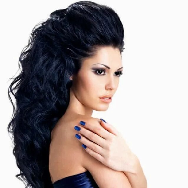 Прически женские темные волосы Pin by Sara Scarborough on Akasha Midnight blue hair, Hair styles, Blue black ha