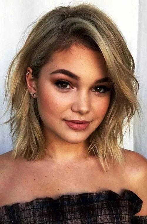 Прически женские волосы до плеч Courts modèles de coupe de cheveux modernes pour les femmes Cute hairstyles for 