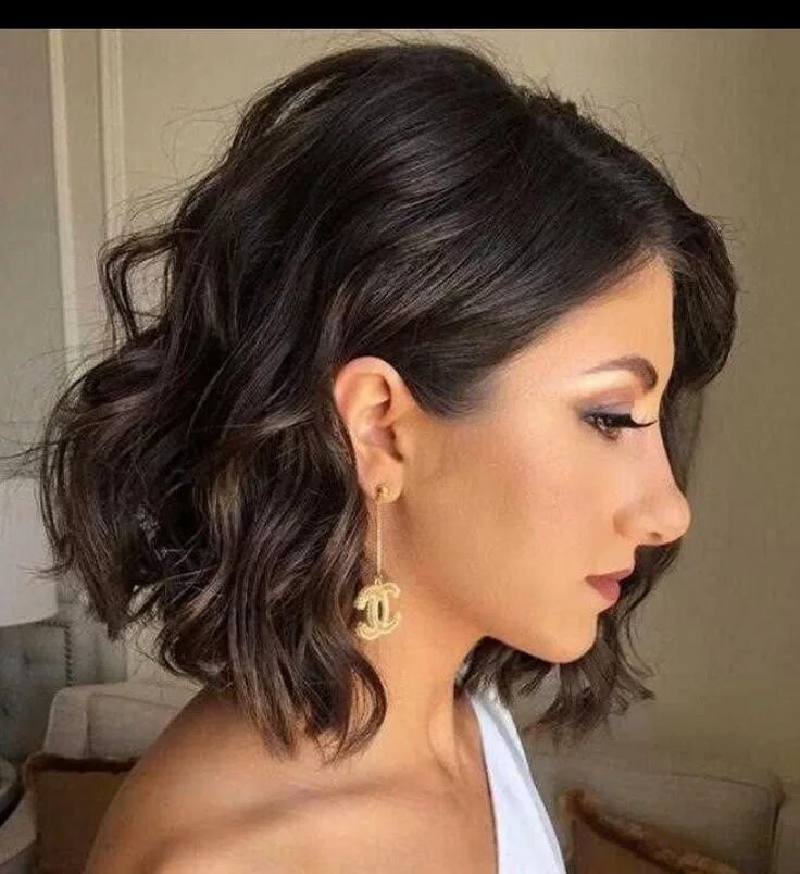 Прическу на короткие волосы на корпоратив Formal Waves in 2024 Short wedding hair, Short bridal hair, Short hair updo