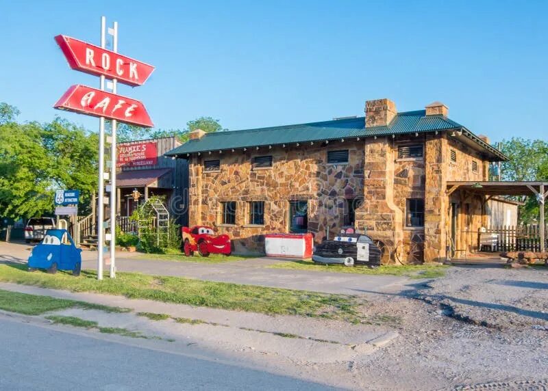 Придорожное кафе фото на трассе Route 66: Rock Cafe, Stroud, OK Editorial Stock Image - Image of nostalgic, okla