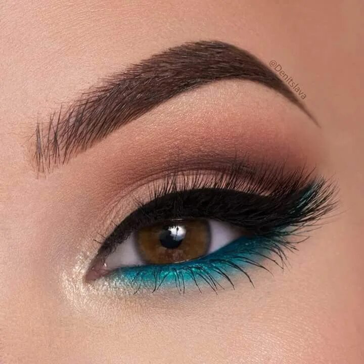 Прием в макияже глаз Pin by Lilia97 on Hairstyles & Makeup Turquoise makeup, Makeup eyeshadow, Smokey