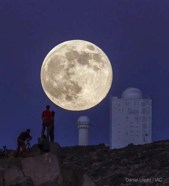 Прифотошопить луну на фото как Fotos de la superluna: 31 imágenes alrededor del mundo Super luna, Luz en la osc