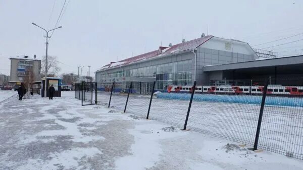 Пригородный вокзал курган фото Пригородный вокзал курган - Фото