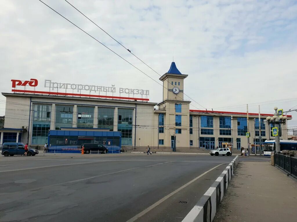 Пригородный вокзал станционная ул 51 фото Пригородный вокзал, railway station, Rostov-on-Don, Privokzalnaya Square, 2/1 - 