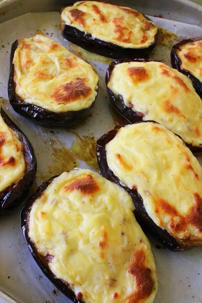 Приготовить баклажан вкусно рецепты с фото GREEK STUFFED EGGPLANT - PAPOUTSAKIA Recipe Greek recipes, Food and drink, Eggpl