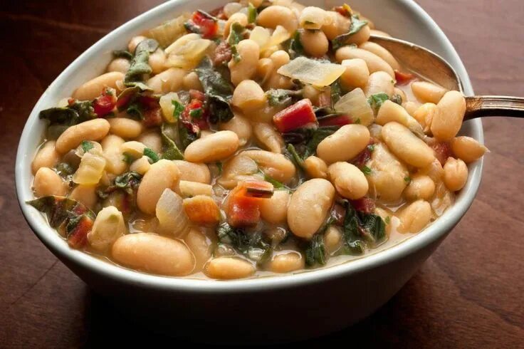 Приготовить бобы рецепты с фото Braised White Beans with Chard Recipe - Chowhound Bean recipes, Chard recipes, C