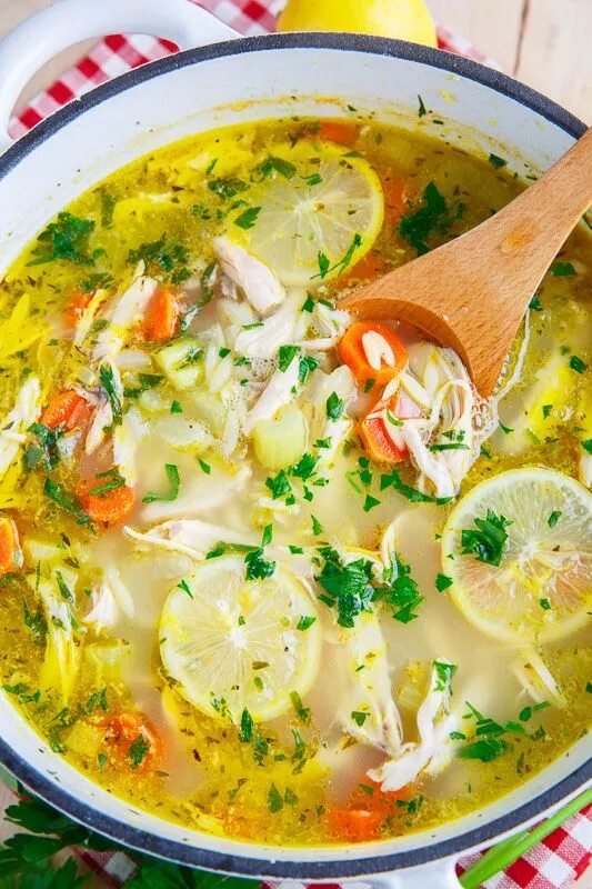 Приготовить вкусный суп фото Lemon Chicken Orzo Soup Recipe Summer soup, Orzo soup, Delicious soup