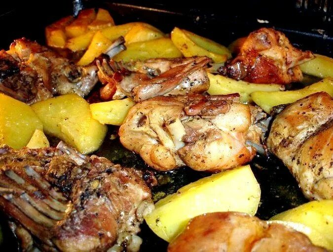 Приготовление кролик в духовке с фото Готовим кролика в духовке с картошкой Greek lemon chicken, Chicken potatoes, Chi