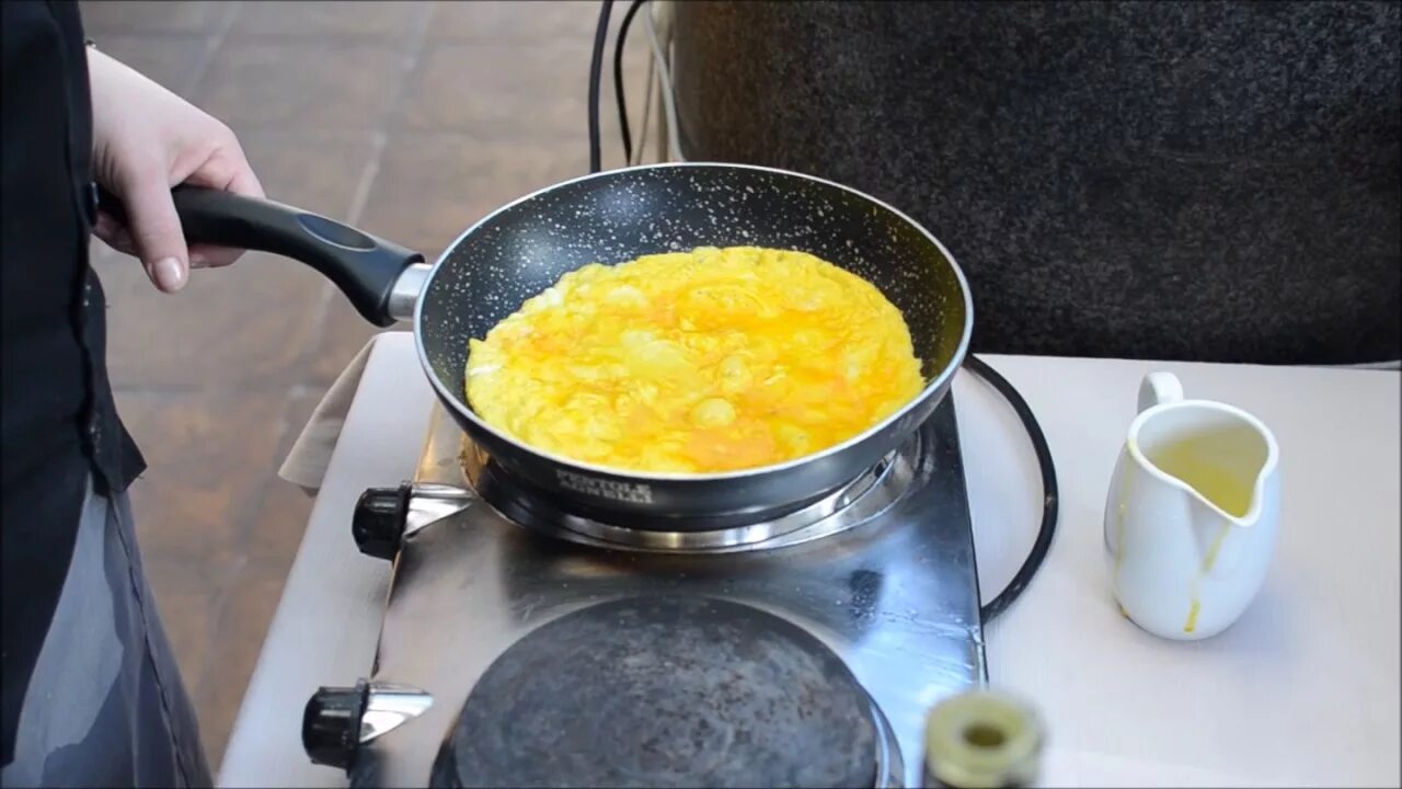 Приготовление омлета пошагово с фото Omelette a colazione - YouTube