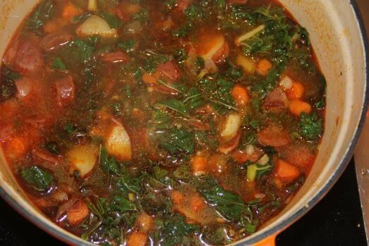 Приготовление солянки фото Chorizo and Kale Soup Суп из капусты, Чоризо, Супы