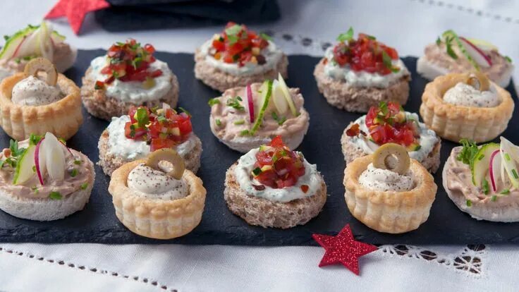 Приготовление тарталеток фото Cream cheese canapes Recipe Cream cheese, Canapes, Herb cheese