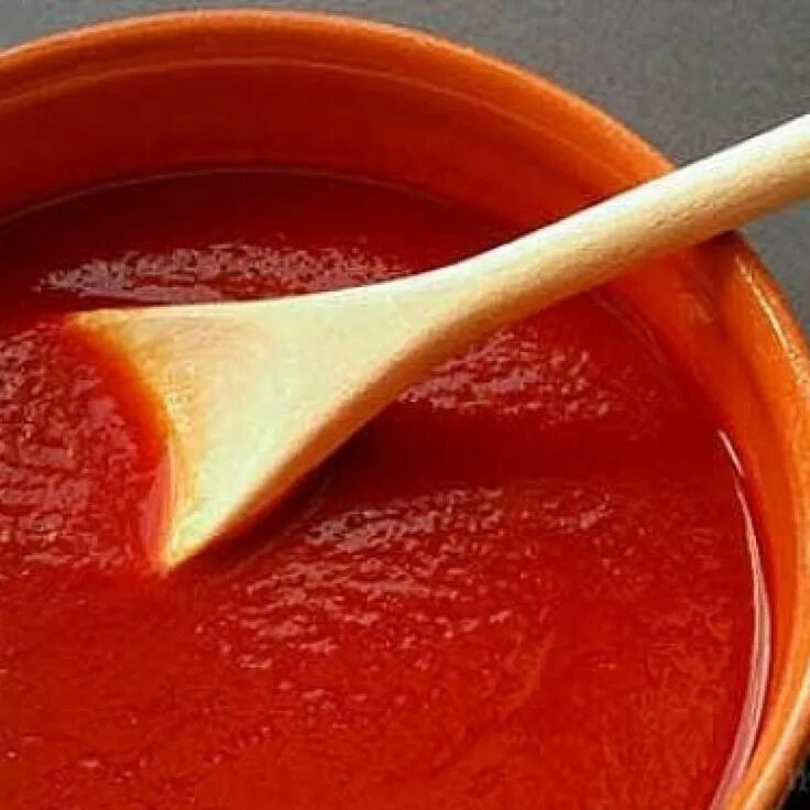 Приготовления соуса фото Basic Italian Sauce Receita Molho de tomate italiano, Receitas de molhos, Molho 