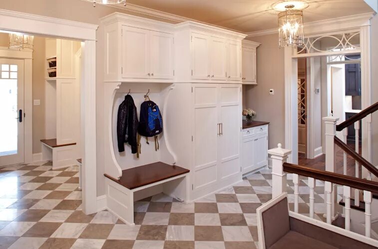 Прихожая большая дизайн в доме awesome mud room Luxury interior design, Home, Mudroom laundry room