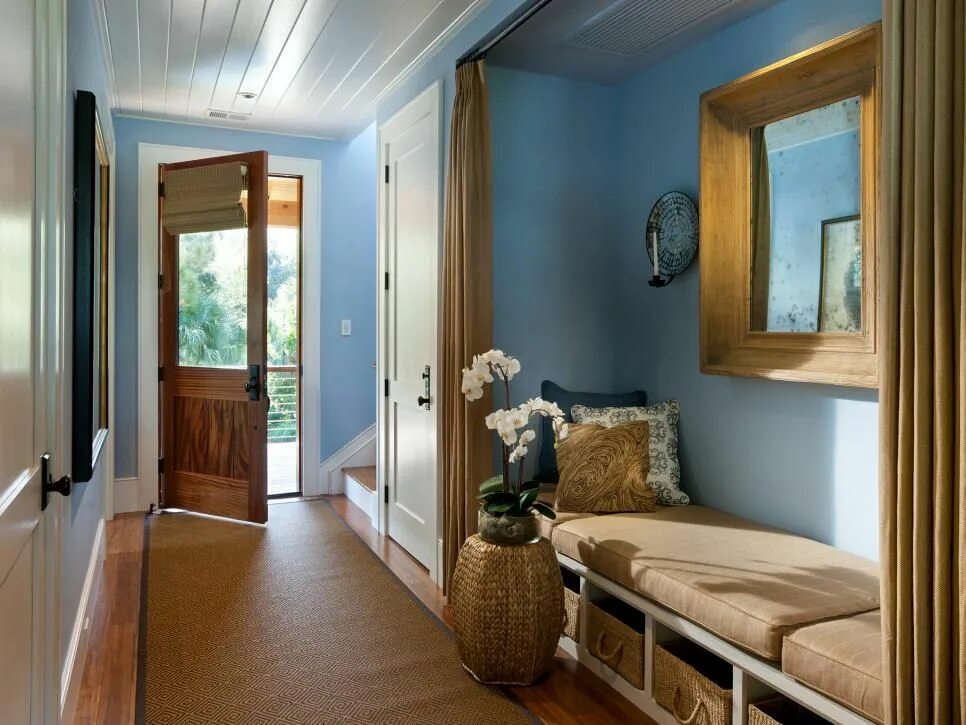 A Modern Farmhouse Makes Bainbridge Island Its Home Mudroom design, Dream house,