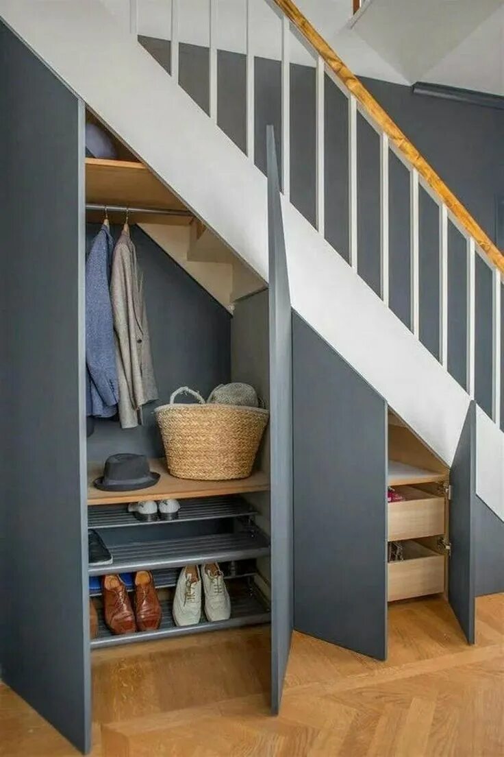 Прихожая под лестницей фото Pin auf AD Schrank unter treppe, Schrank bauen, Schlafzimmer design