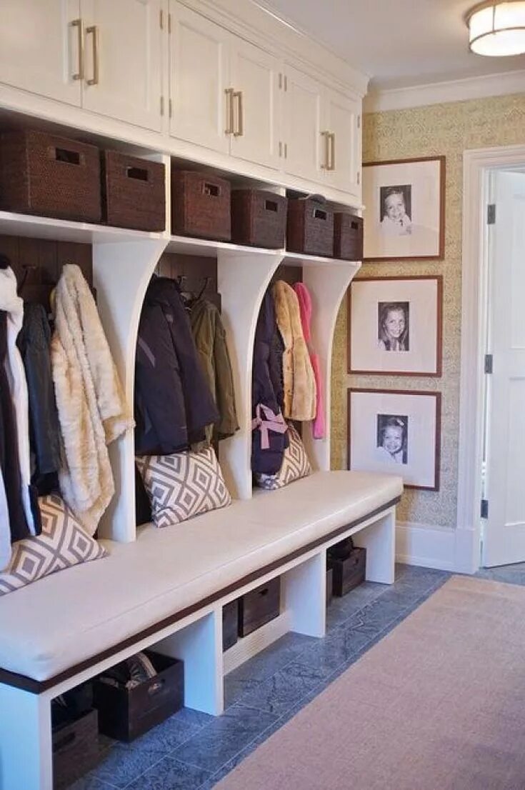 Прихожая раздевалка фото г тюмень 38 Brilliant Hallway Storage Decoration Ideas Hallway storage, House styles, Mud