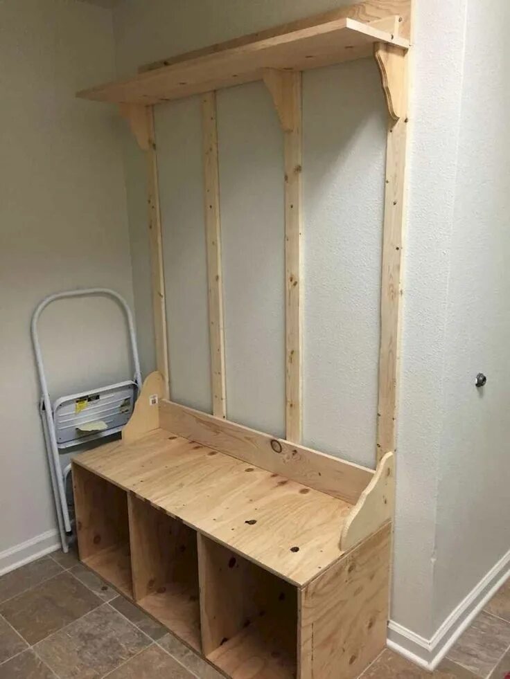 Прихожая своими руками на дачу 01 rustic small mudroom bench ideas - Structhome.com in 2020 Diy bench, Basement