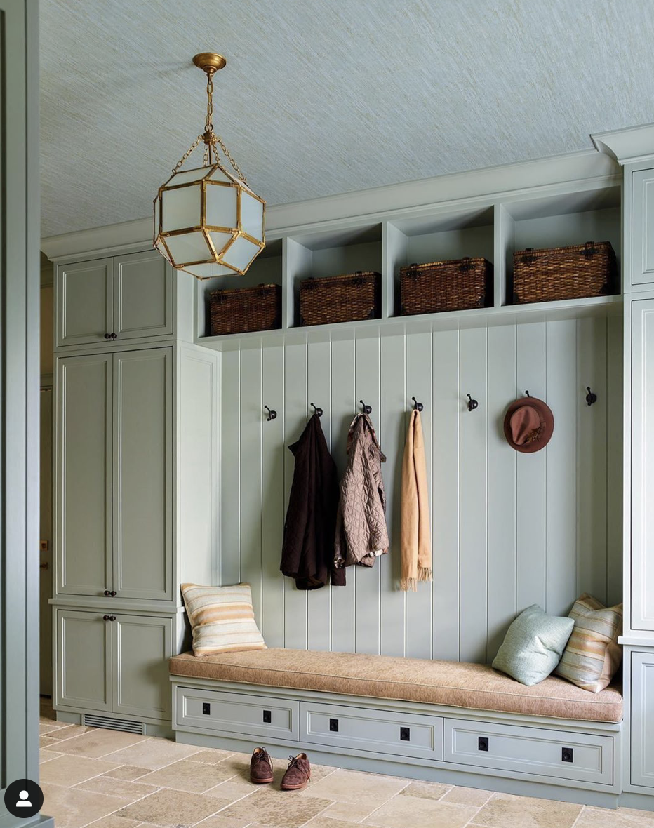 Прихожая в доме своими руками фото Pin on Modern Colonial Mudroom design, Mudroom laundry room, Mudroom entryway