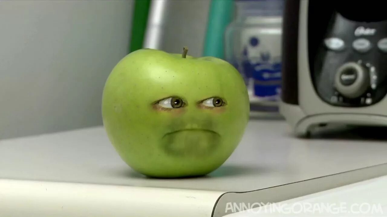 Прикол яблоко фото Annoying Orange : Season 2 (2010) Mutant Apple’s Deaths - YouTube