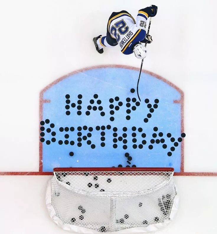 Прикольная картинка с днем рождения хоккеист St. Louis Blues on Instagram: "Today #22 turns 27. Happy birthday, @shattdeuces!